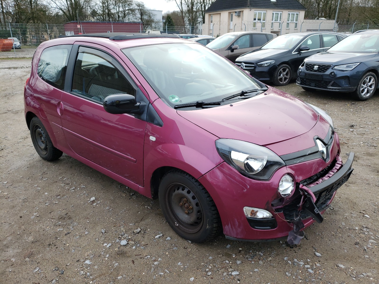 Renault Twingo 2014. Lot# 50432212. VIN VF1CNJ60551133053. Photo 1